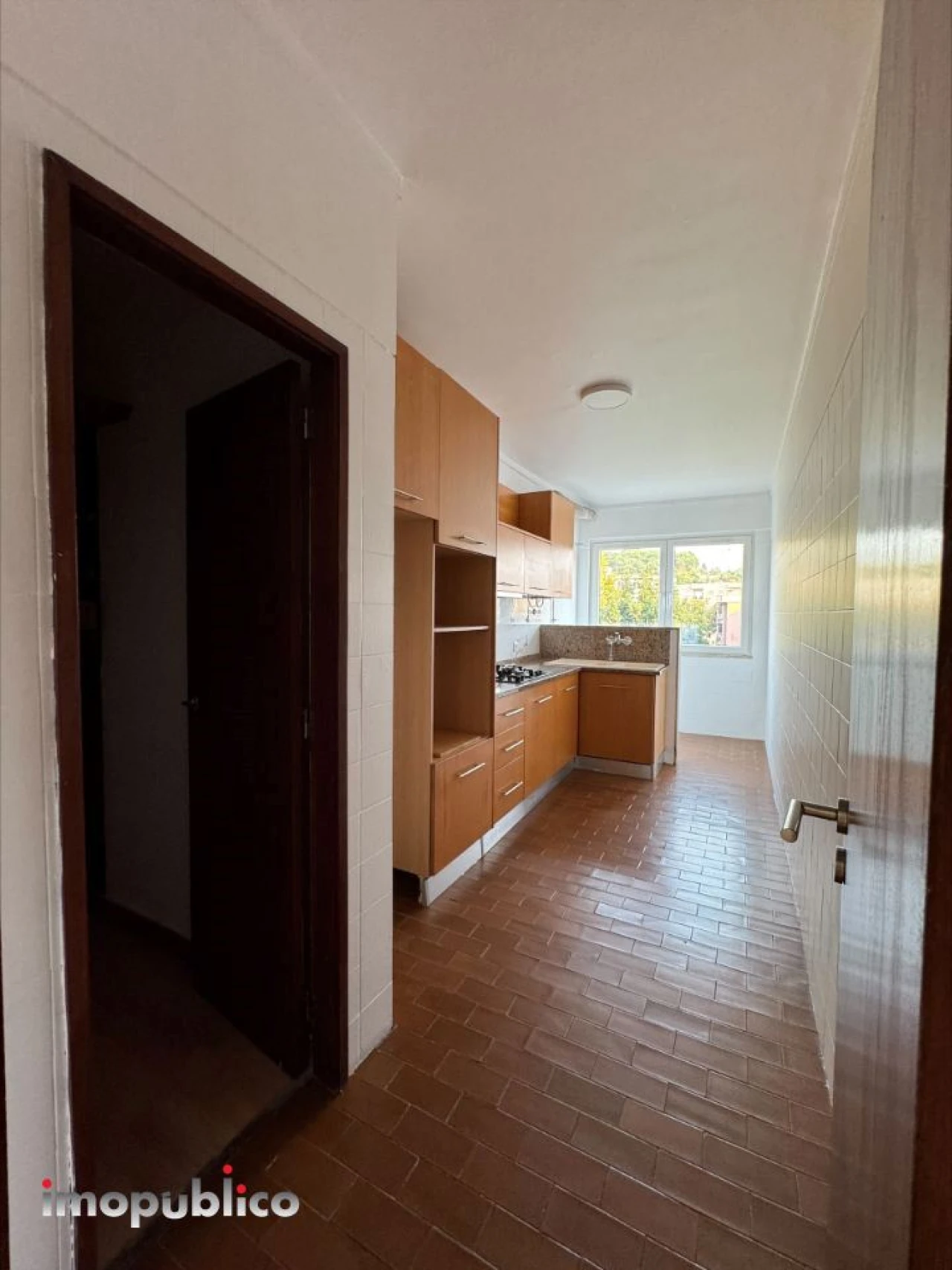 Apartamento T1 para Arrendamento em São Vitor (Braga) Foto 8