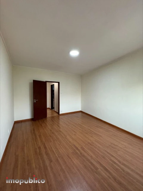 Apartamento T1 para Arrendamento em São Vitor (Braga)