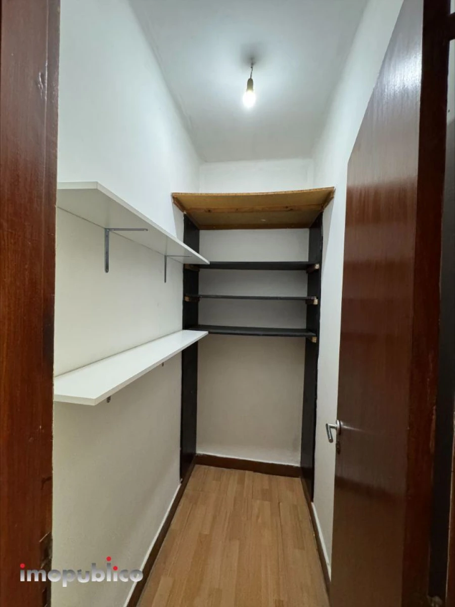 Apartamento T1 para Arrendamento em São Vitor (Braga) Foto 7