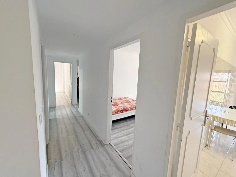 Apartamento T3 para Venda em Algueirão-Mem Martins Foto 19