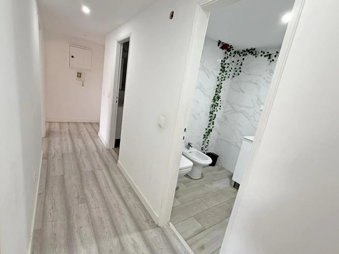 Apartamento T3 para Venda em Algueirão-Mem Martins Foto 5