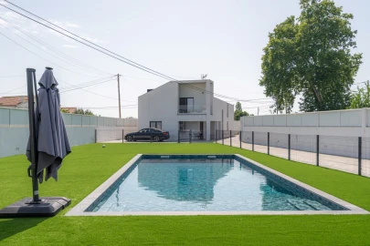 Moradia T4 para Venda em Cernache