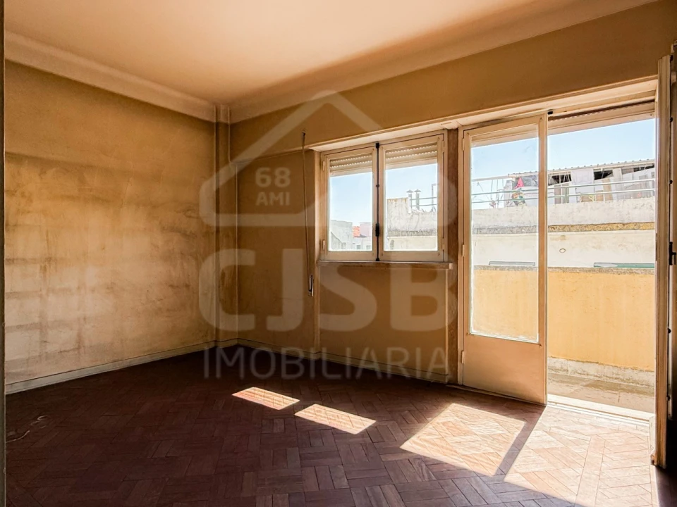 Apartamento T6 para Venda em Arroios Foto 19