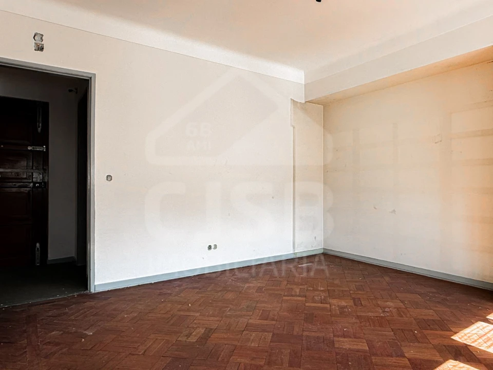 Apartamento T6 para Venda em Arroios Foto 21