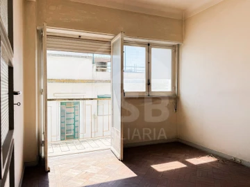 Apartamento T6 para Venda em Arroios