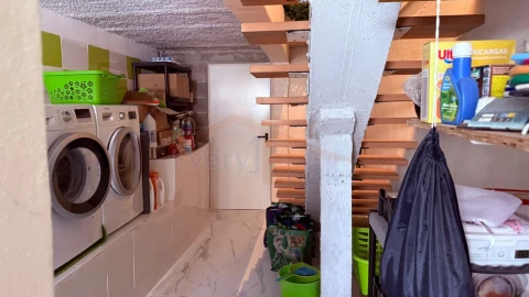 Moradia T3 para Venda em Tornada e Salir do Porto