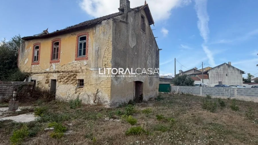 Moradia T8 para Venda em Cacia