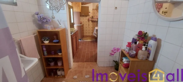 Moradia T1 para Venda em Aldeia dos Fernandes