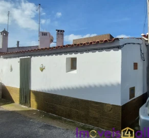Moradia T1 para Venda em Aldeia dos Fernandes