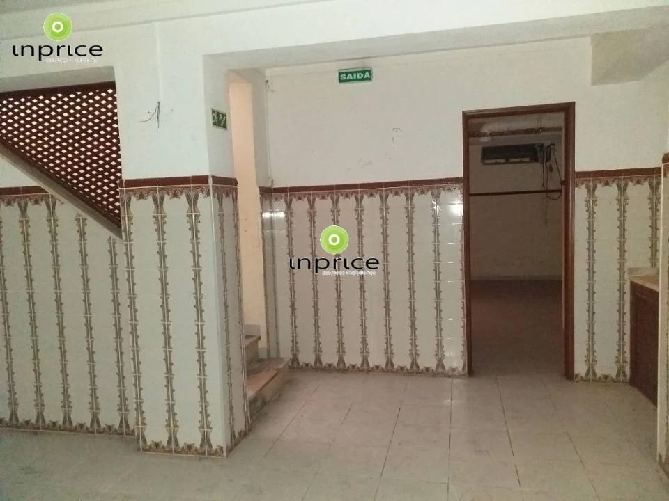 Loja para Venda em Carregado e Cadafais Foto 5