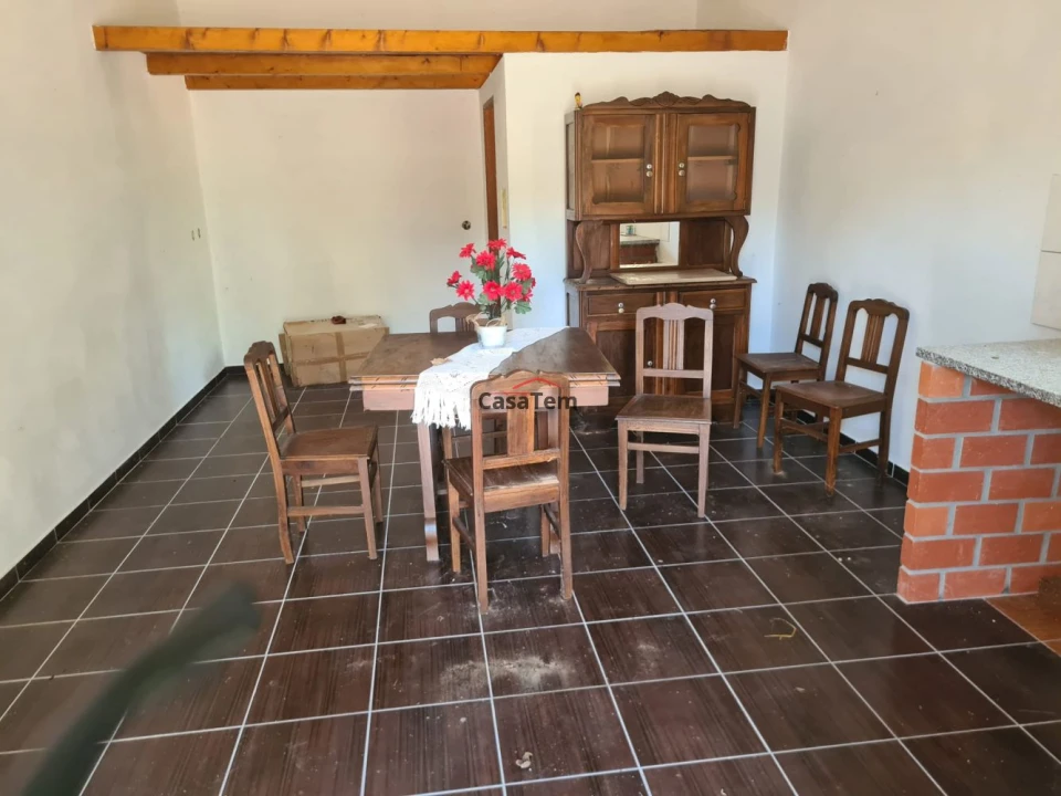 Terreno para Venda em Queirã Foto 7