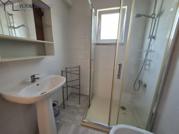 Apartamento T1 para Venda em Águas Livres