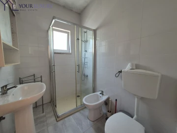 Apartamento T1 para Venda em Águas Livres