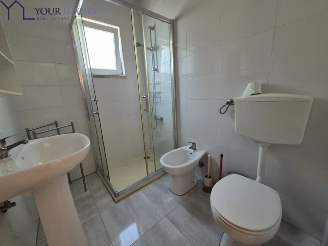 Apartamento T1 para Venda em Águas Livres Foto 13