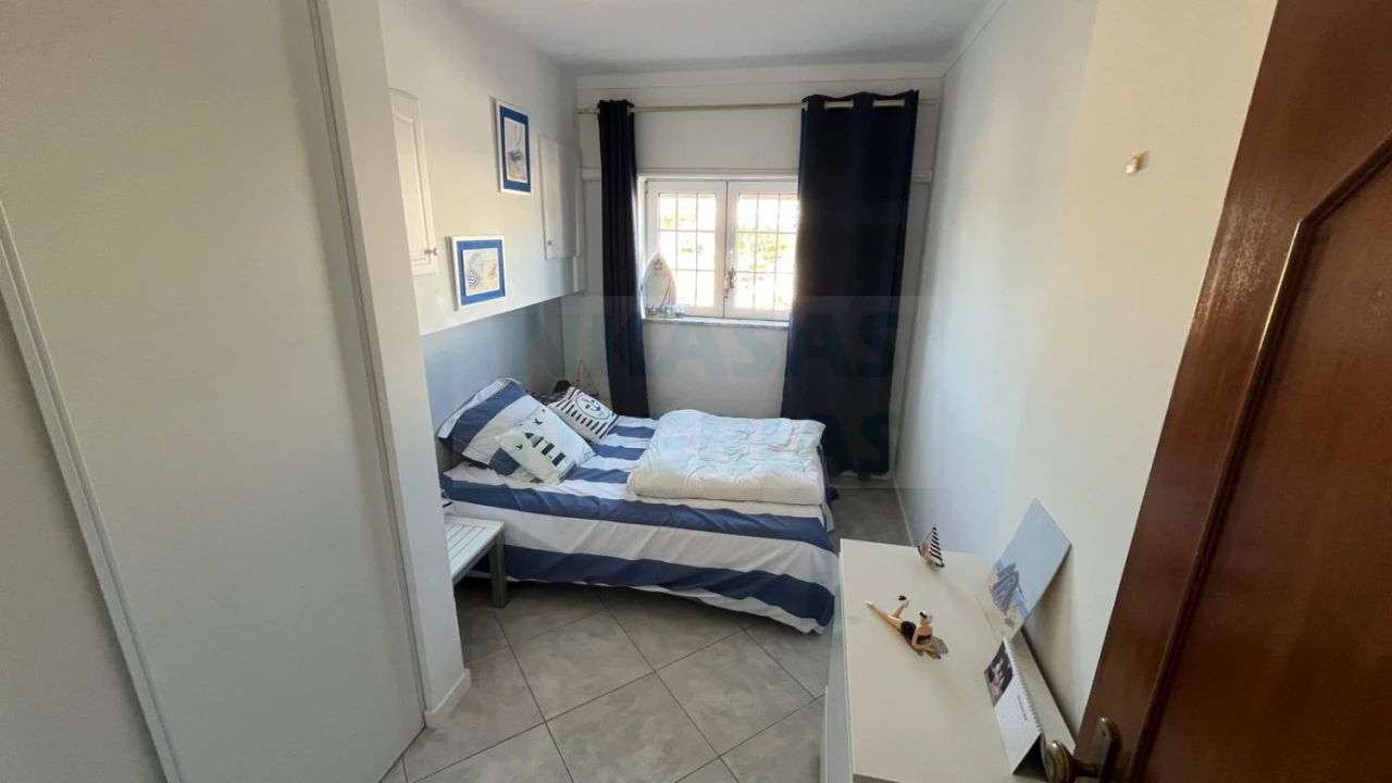 Apartamento T2 para Venda em Portimão Foto 13