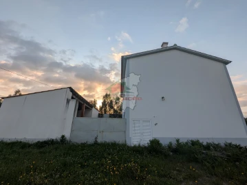 Moradia T3 para Venda em Pedrogão Grande
