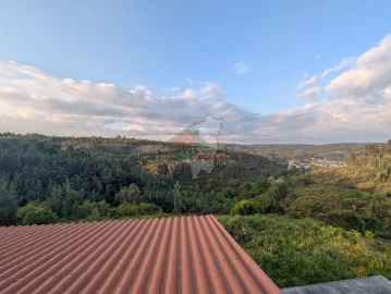 Moradia T3 para Venda em Pedrogão Grande