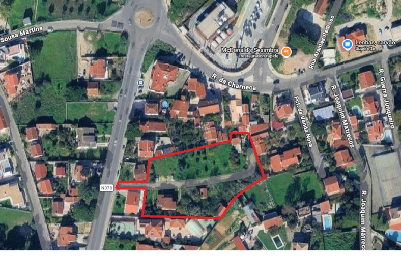 Moradia T5 para Venda em Sesimbra (Castelo) Planta 1