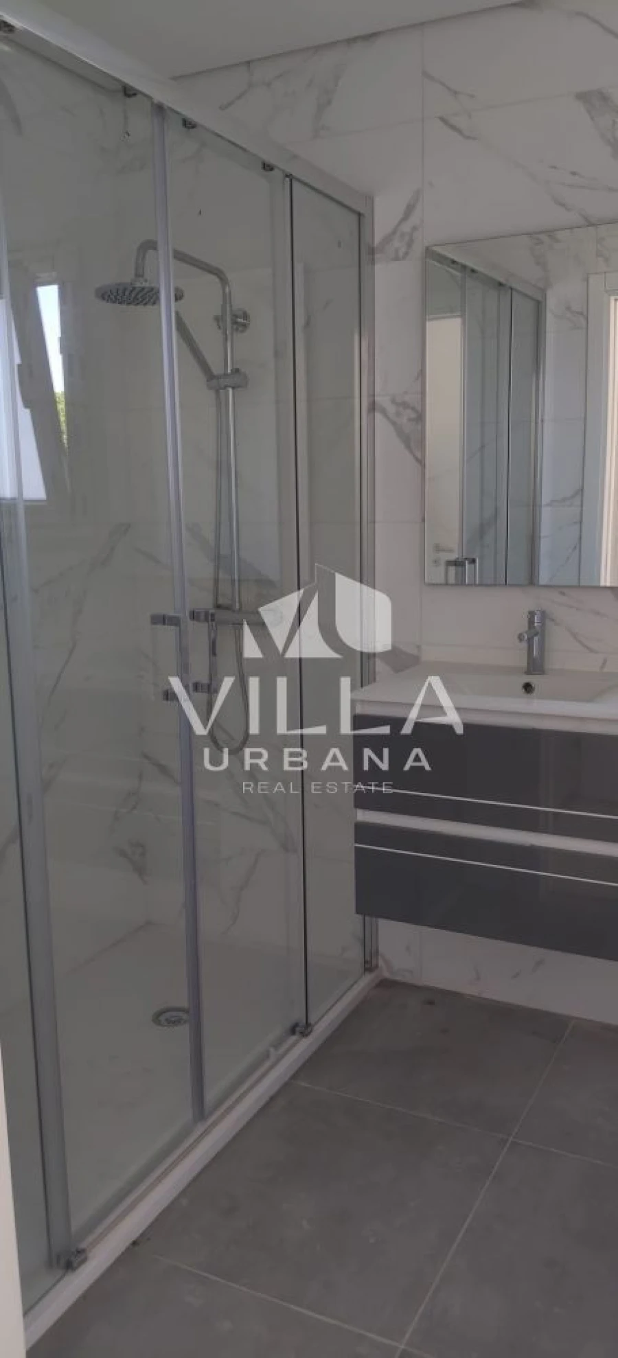 Apartamento T3 para Venda em Seixal, Arrentela e Aldeia de Paio Pires Foto 8