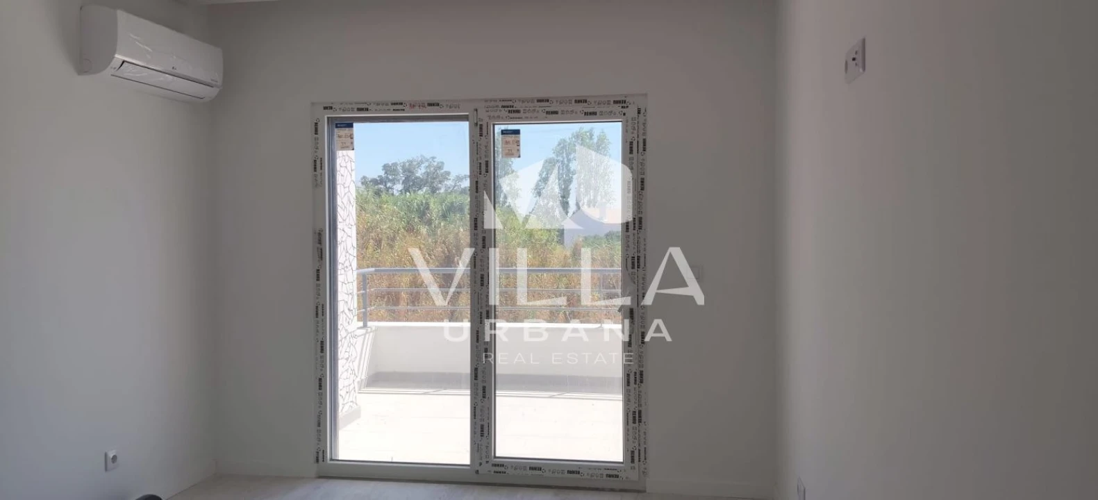 Apartamento T3 para Venda em Seixal, Arrentela e Aldeia de Paio Pires Foto 13