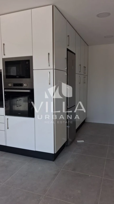 Apartamento T3 para Venda em Seixal, Arrentela e Aldeia de Paio Pires