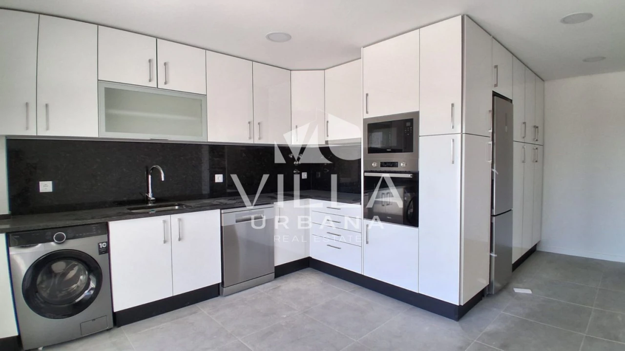 Apartamento T3 para Venda em Seixal, Arrentela e Aldeia de Paio Pires Foto 3
