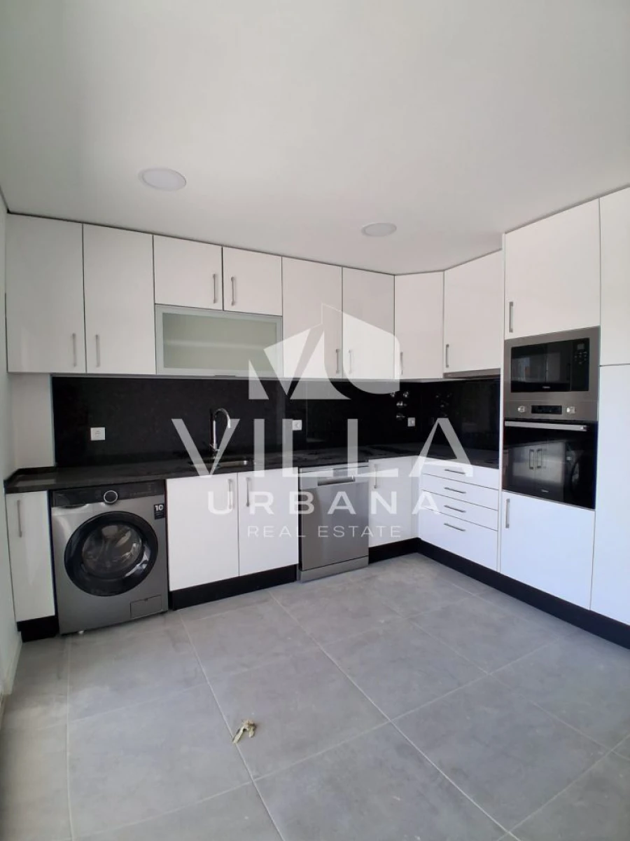 Apartamento T3 para Venda em Seixal, Arrentela e Aldeia de Paio Pires Foto 3