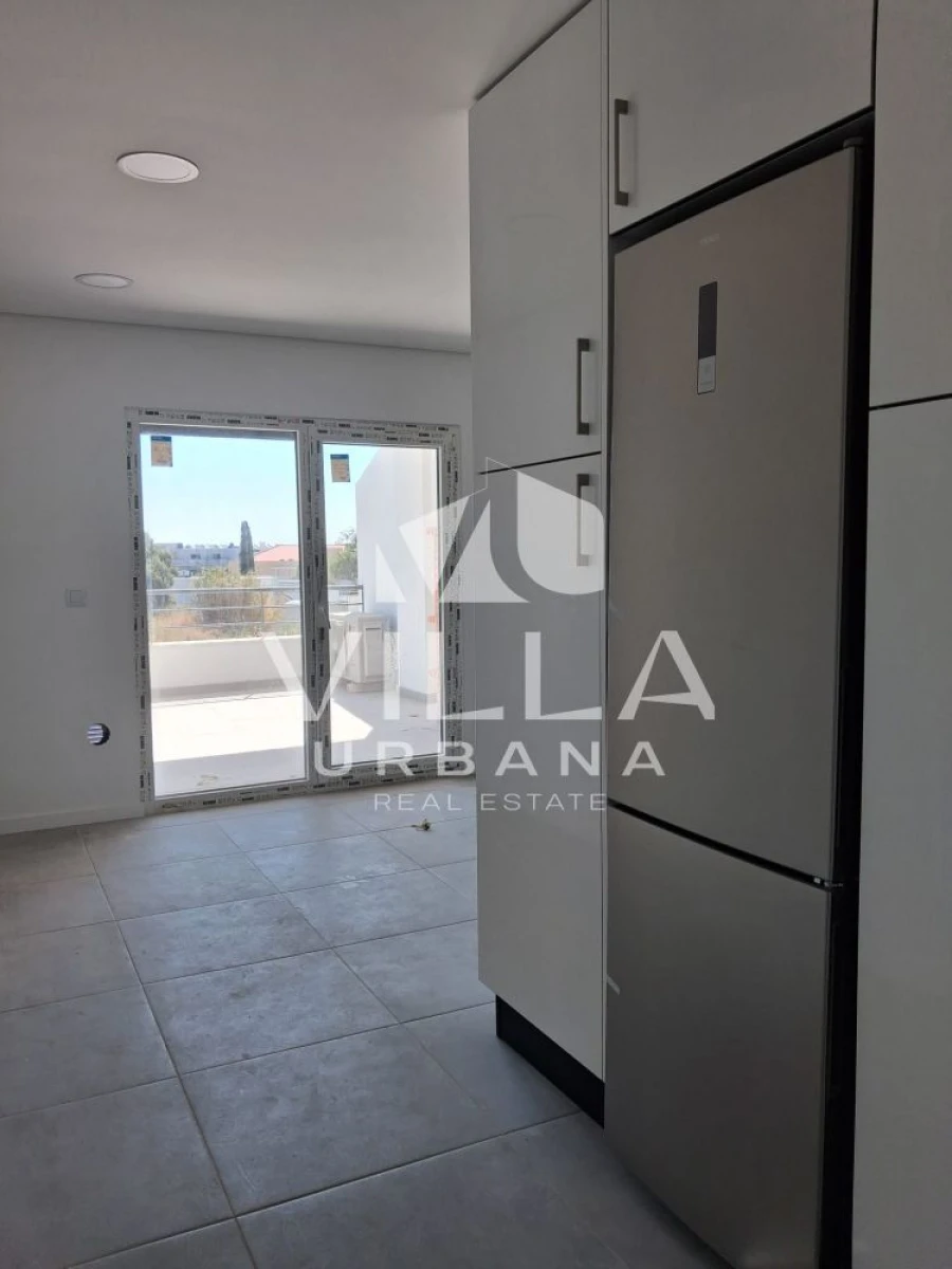 Apartamento T3 para Venda em Seixal, Arrentela e Aldeia de Paio Pires Foto 12