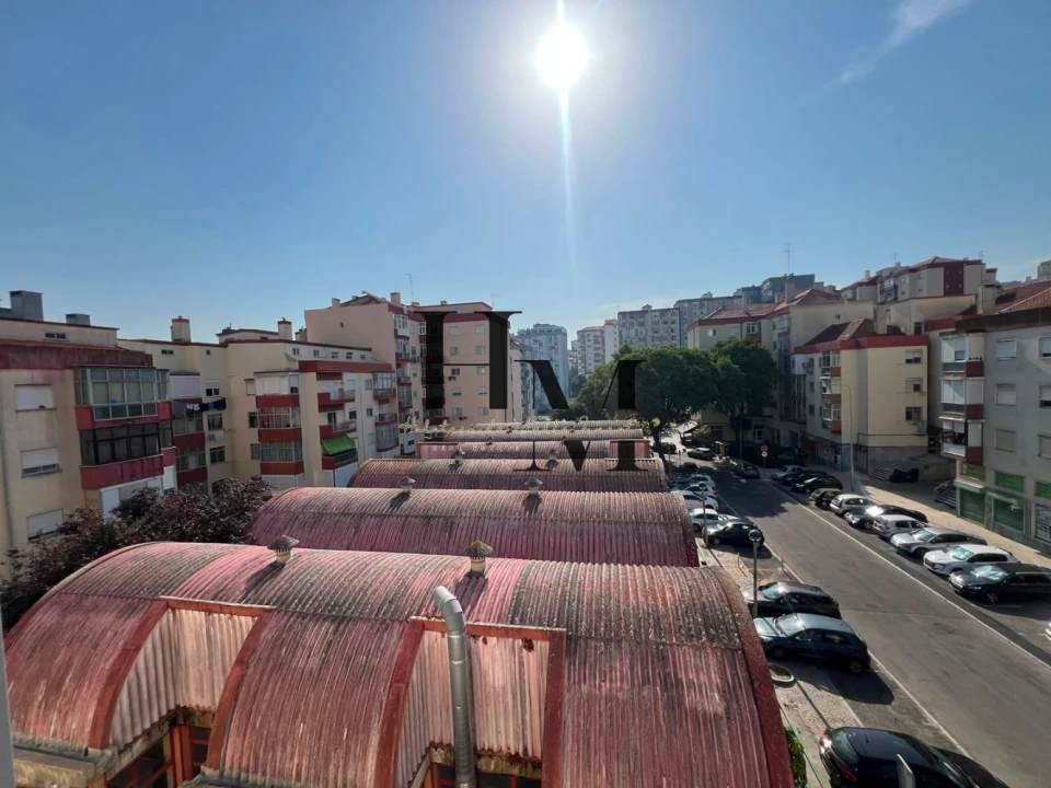 Apartamento T1 para Venda em Águas Livres Foto 28