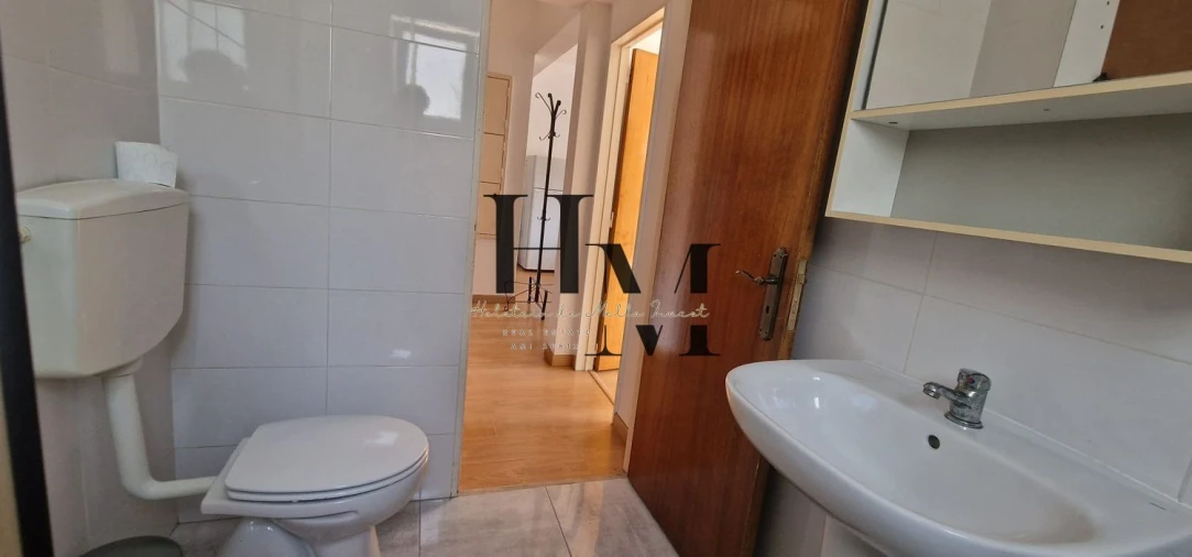 Apartamento T1 para Venda em Águas Livres Foto 17