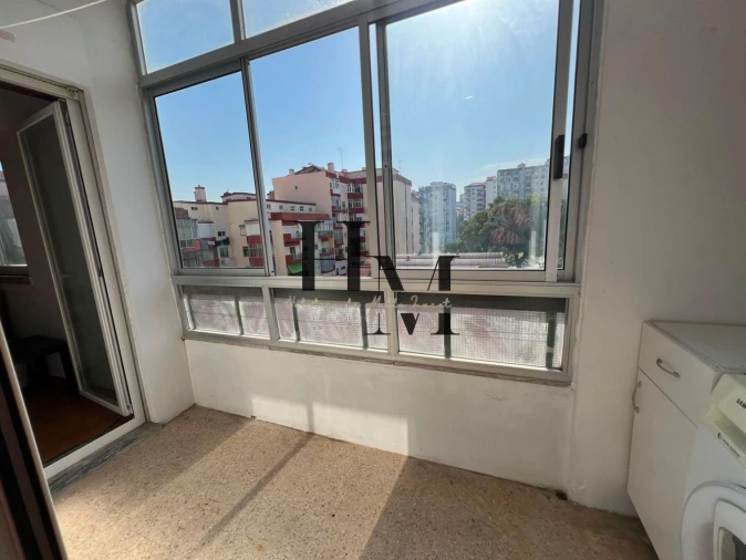 Apartamento T1 para Venda em Águas Livres Foto 10