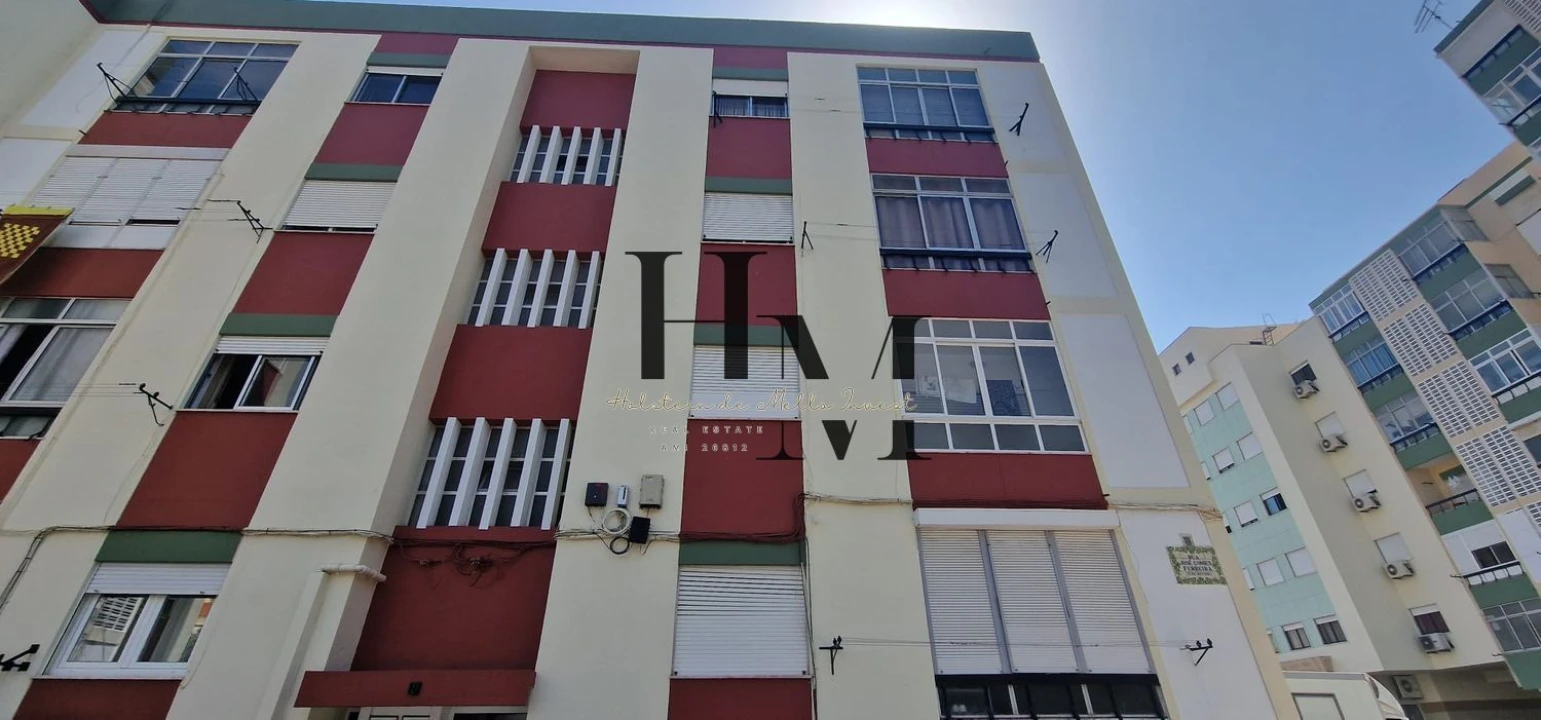Apartamento T1 para Venda em Águas Livres Foto 33