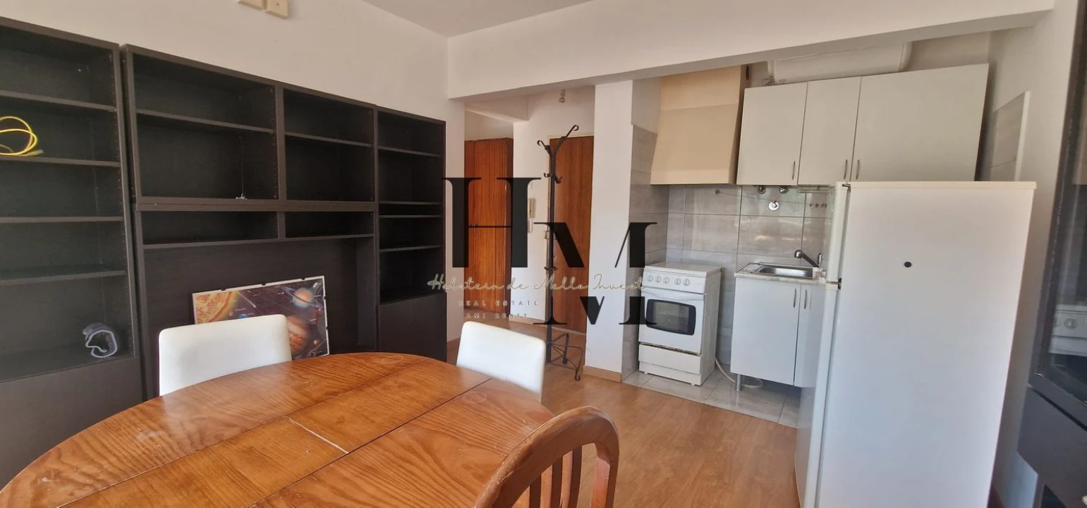 Apartamento T1 para Venda em Águas Livres Foto 11