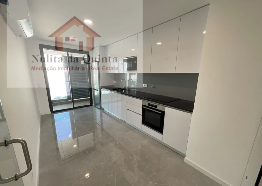 Apartamento T3 para Venda em Albufeira e Olhos de Água Foto 5