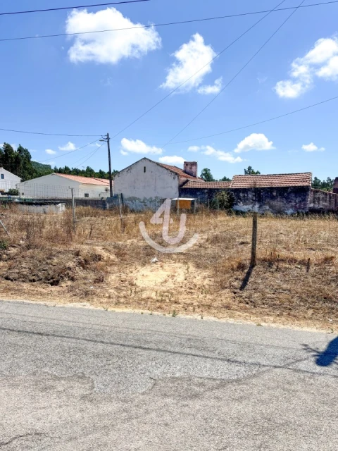 Terreno para Venda em Famalicão