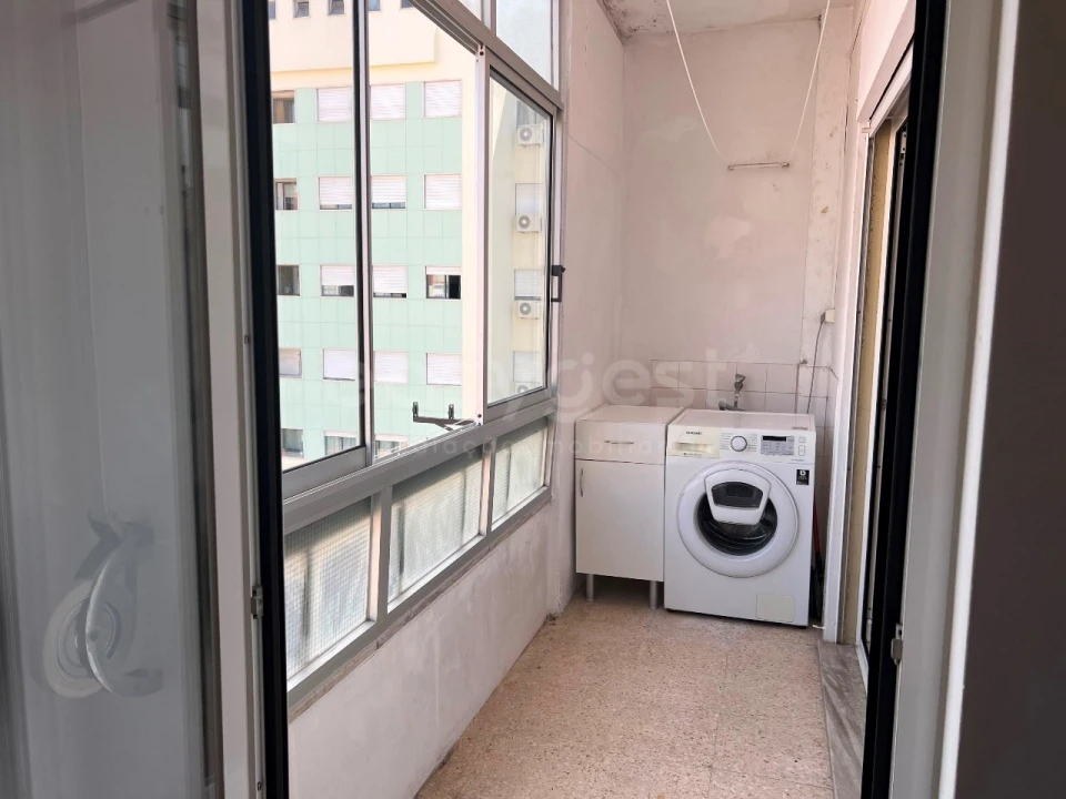 Apartamento T2 para Venda em Águas Livres Foto 2