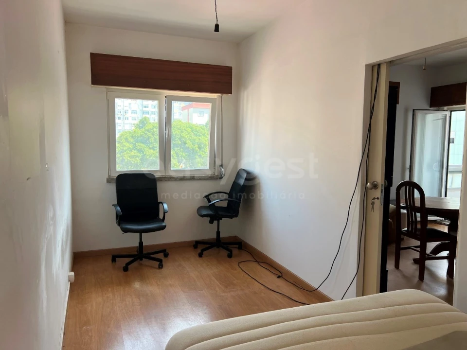Apartamento T2 para Venda em Águas Livres Foto 13