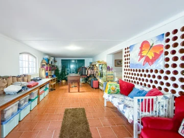 Moradia T4 para Venda em Nossa Sra de Fatima