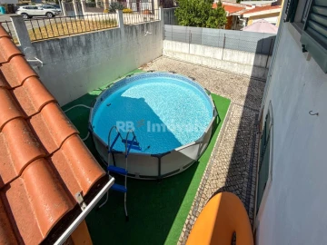 Moradia T4 para Venda em Nossa Sra de Fatima