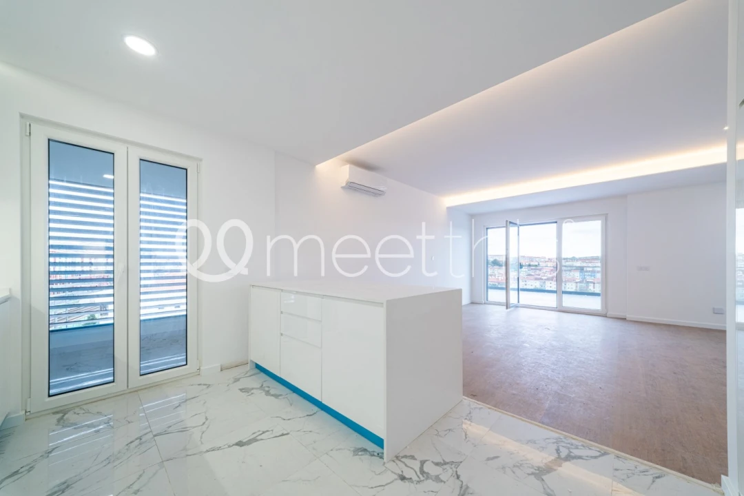 Apartamento T2 para Venda em Venteira Foto 13