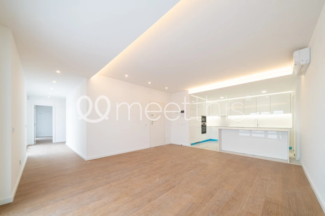 Apartamento T2 para Venda em Venteira Foto 25