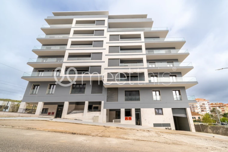 Apartamento T2 para Venda em Venteira Foto 30