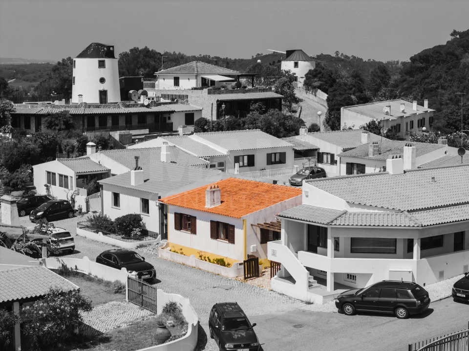 Moradia T2 para Venda em Santa Maria, São Pedro e Sobral da Lagoa Foto 1