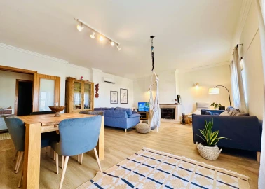 Apartamento T4 para Venda em São Domingos de Rana