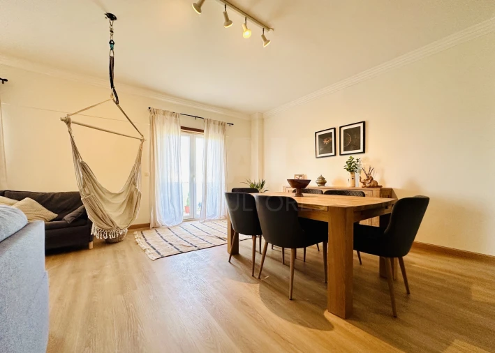 Apartamento T4 para Venda em São Domingos de Rana Foto 5