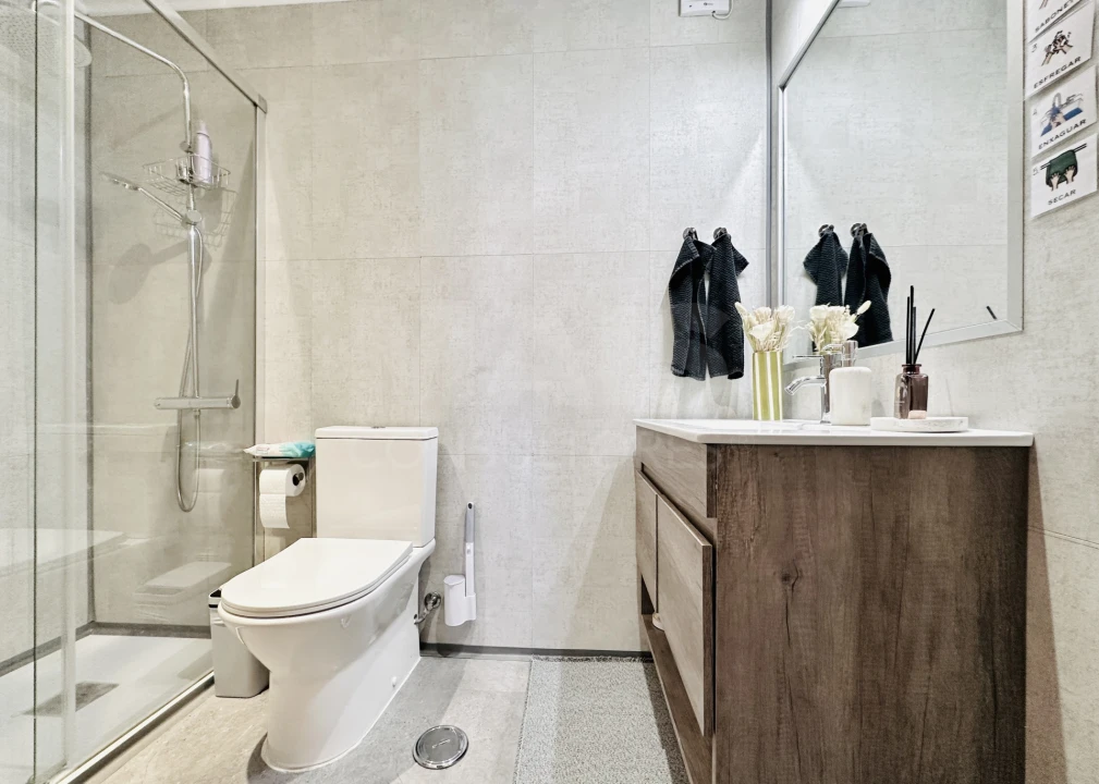 Apartamento T4 para Venda em São Domingos de Rana Foto 9