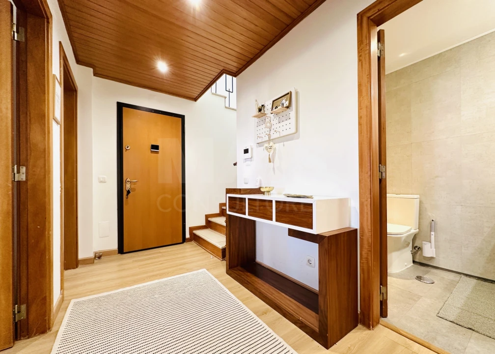 Apartamento T4 para Venda em São Domingos de Rana Foto 10