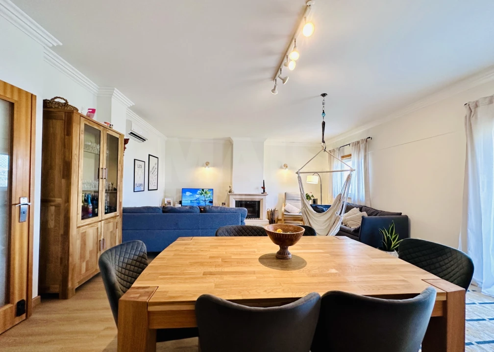Apartamento T4 para Venda em São Domingos de Rana Foto 7