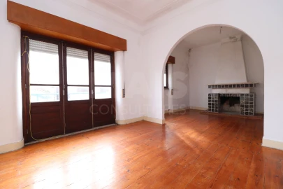 Apartamento T1 para Venda em Samora Correia