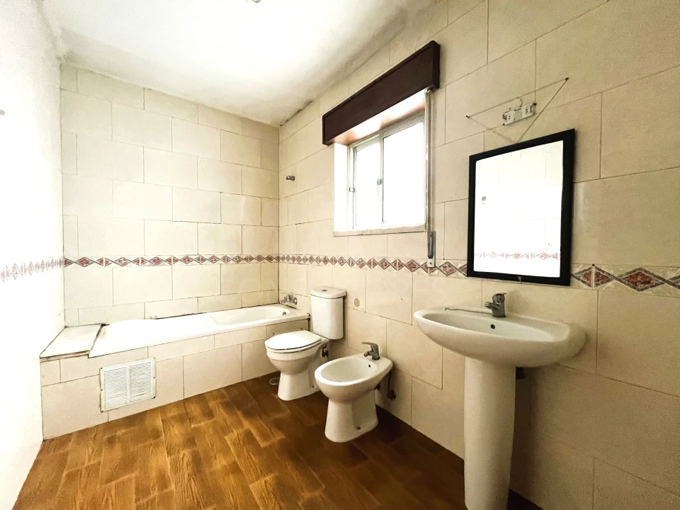 Apartamento T1 para Venda em Samora Correia Foto 6